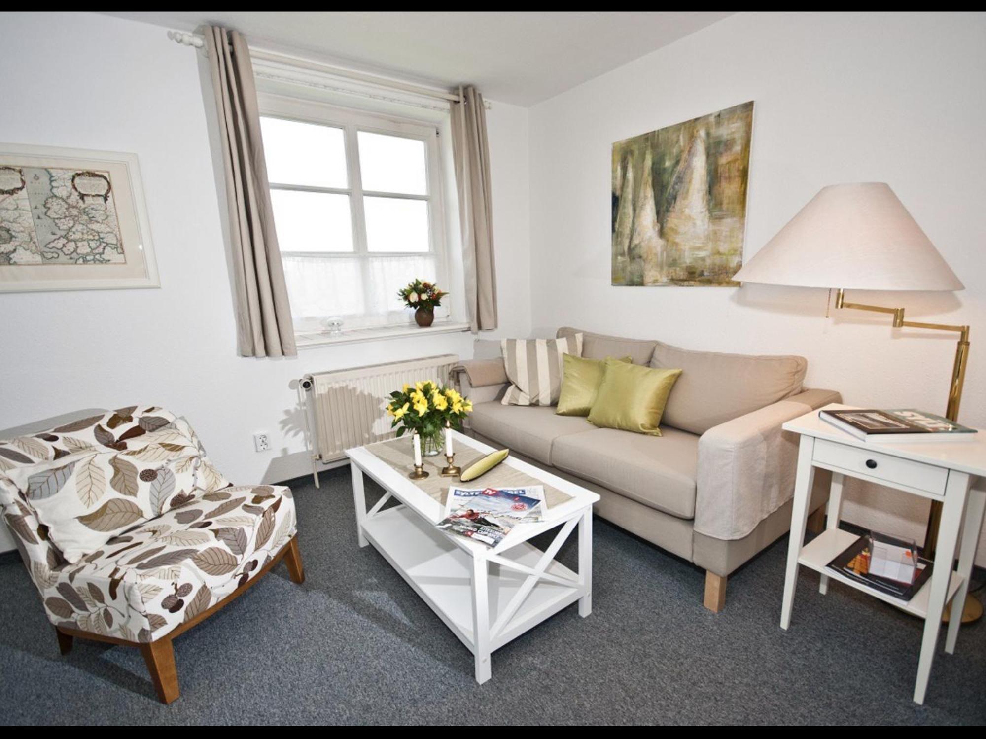 Apartment Amaris-sylt Mit Schoener Loggia Munkmarsch